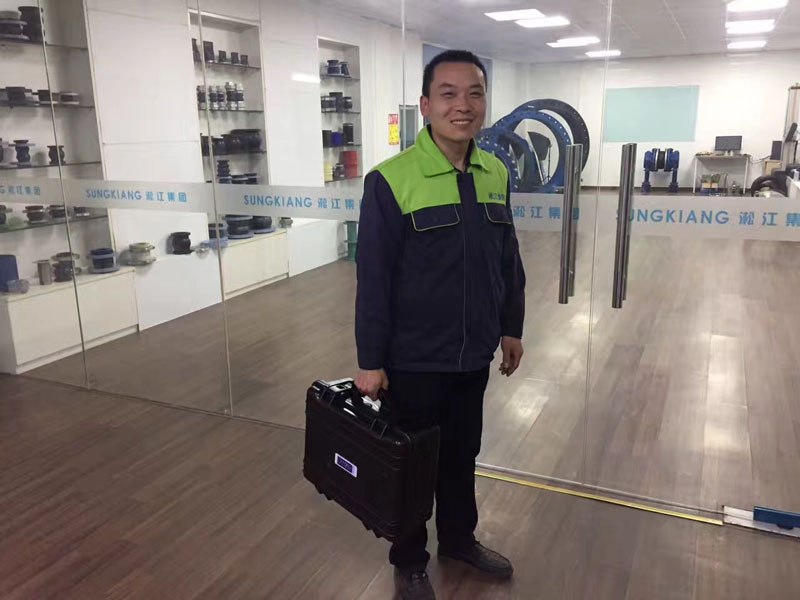 “提供免費檢測服務(wù)”不銹鋼金屬軟管檢測儀器光譜儀 “提供免費檢測服務(wù)”不銹鋼金屬軟管檢測儀器光譜儀