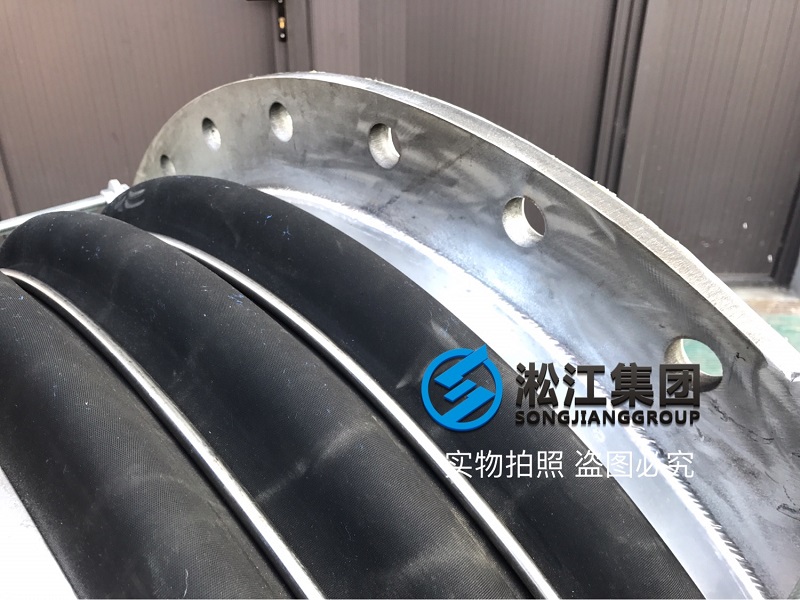 新凈化一級動力波膨脹節(jié)發(fā)往來賓 新凈化一級動力波膨脹節(jié)發(fā)往來賓