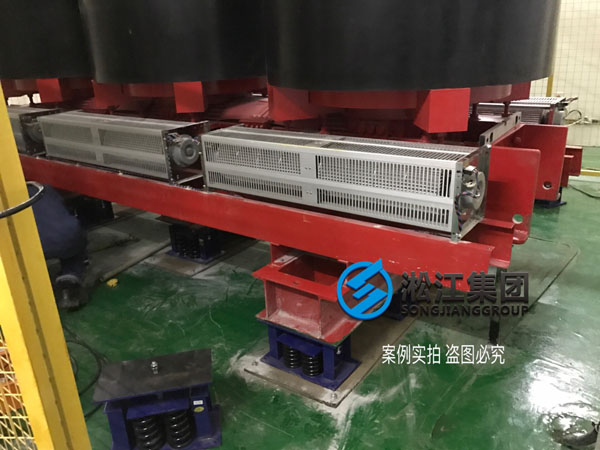 【施工過(guò)程】寶龍地產(chǎn)35kv變電站主變器減震降噪 【施工過(guò)程】寶龍地產(chǎn)35kv變電站主變器減震降噪